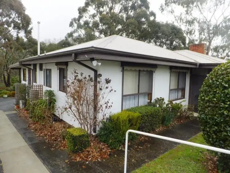 Fifth view of Homely house listing, 11 Western Park Drive, Warragul VIC 3820