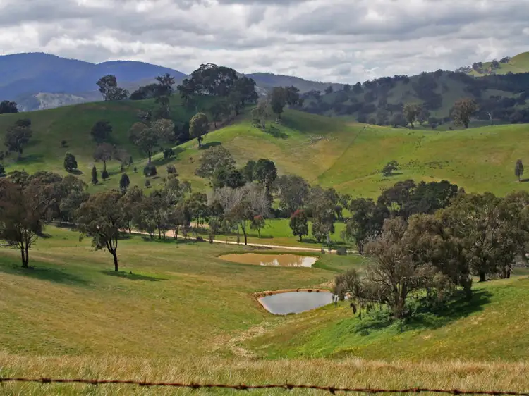 Lot 1 & 4,  Dry Creek Road, Bonnie Doon VIC 3720
