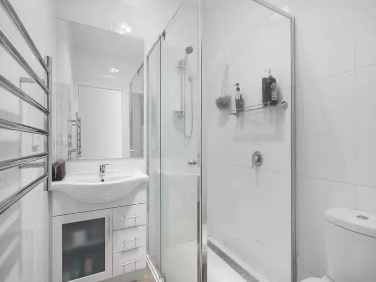 Sixth view of Homely house listing, 11 Centre Avenue, Warragul VIC 3820