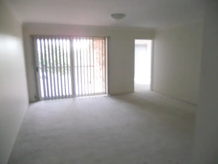 Sixth view of Homely unit listing, 2/73 Beatrice Street, Taringa QLD 4068