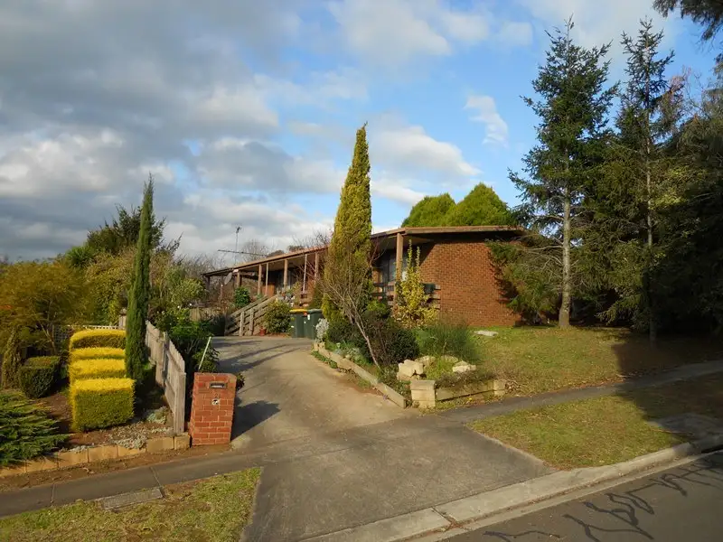 Main view of Homely house listing, 2 Tracie Court, Drouin VIC 3818
