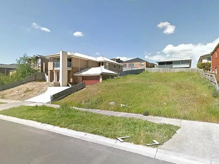 12 Regent Avenue, Mooroolbark VIC 3138