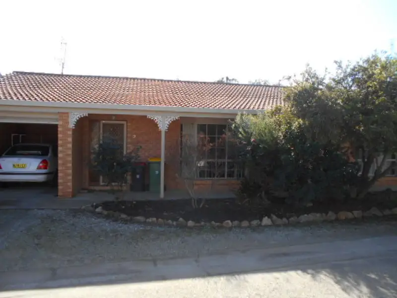 Main view of Homely unit listing, 2/28 Linton Park Drive, Barham NSW 2732