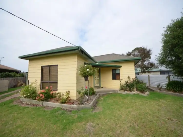 5 Barclay Street, Heywood VIC 3304