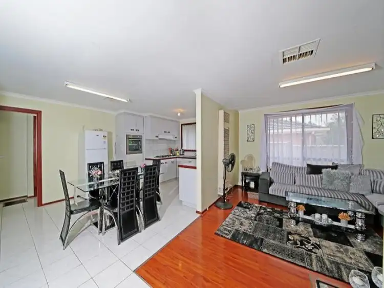 Seventh view of Homely unit listing, 1/27 Shankland Boulevard, Meadow Heights VIC 3048