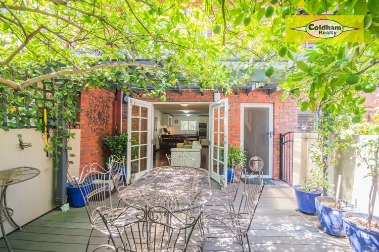 2/17 Weston Avenue, South Perth WA 6151
