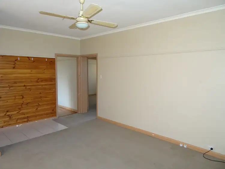 Fifth view of Homely house listing, 18 Primrose Street, Wendouree VIC 3355