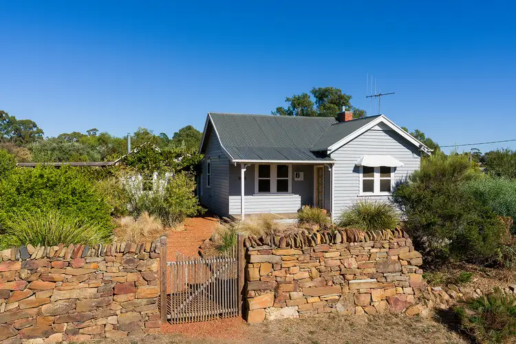 26 Steele Street, Chewton VIC 3451