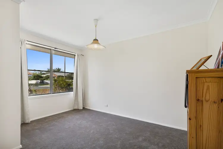 Fifth view of Homely house listing, 18 Glomar Grove, Sale VIC 3850