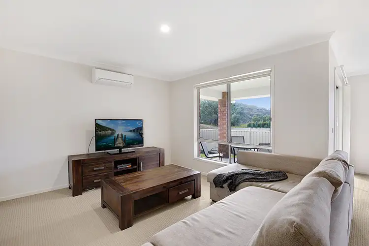 Fifth view of Homely house listing, 8 Harry Crescent, Hamilton Valley NSW 2641