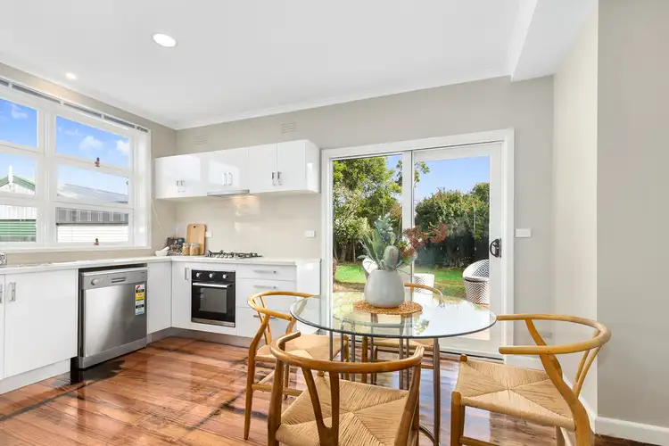 Fifth view of Homely house listing, 2 Bergen Crescent, Sale VIC 3850