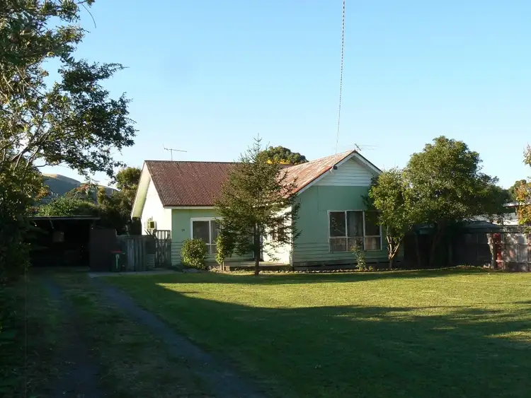 28 McLennan Street, Apollo Bay VIC 3233