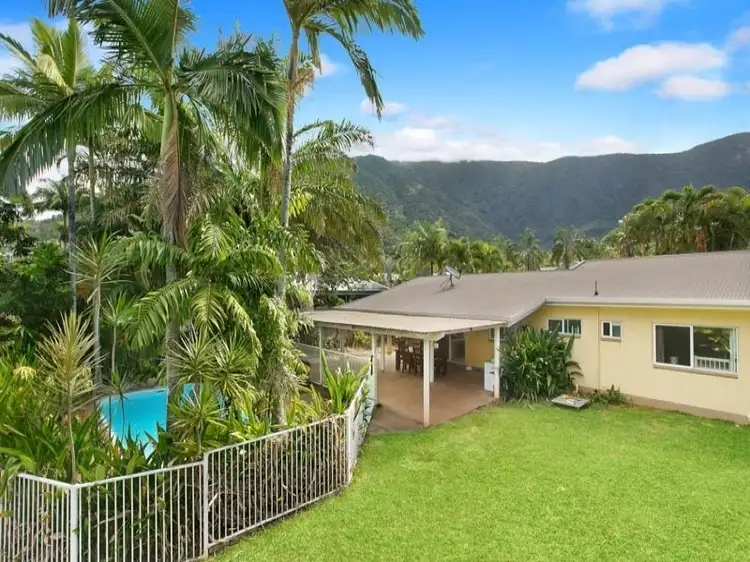 55 Michaelangelo Drive, Redlynch QLD 4870