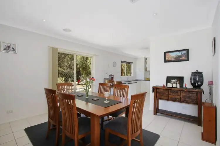 Fifth view of Homely house listing, 8 CROMER FAIRWAY, Wodonga VIC 3690