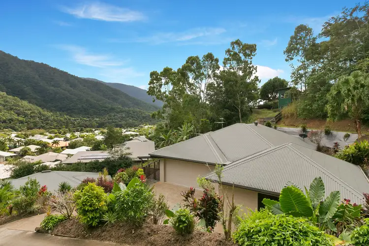 11 Fantan Close, Redlynch QLD 4870
