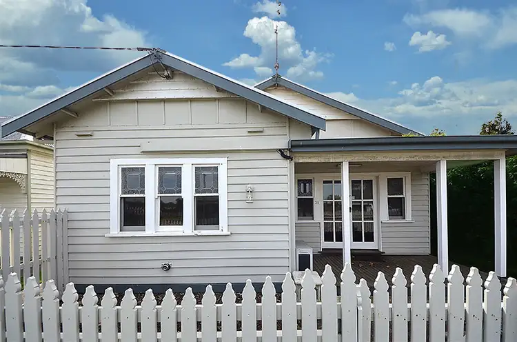38 Otway Street, Portland VIC 3305