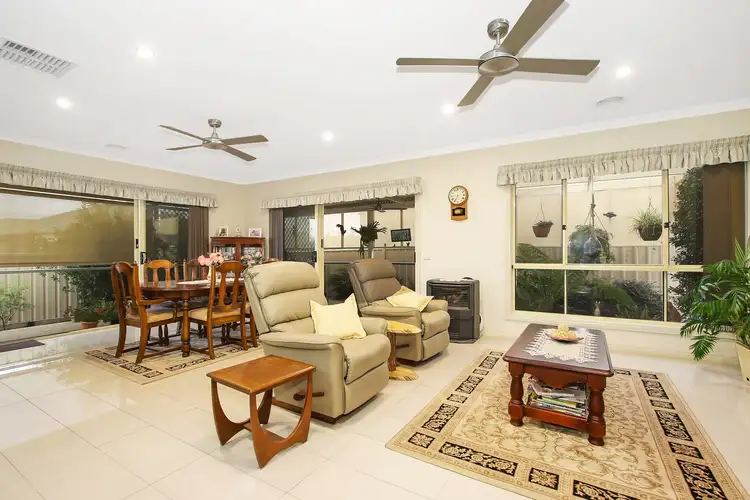 Sixth view of Homely house listing, 11 BLACKBURN CLOSE, Wodonga VIC 3690