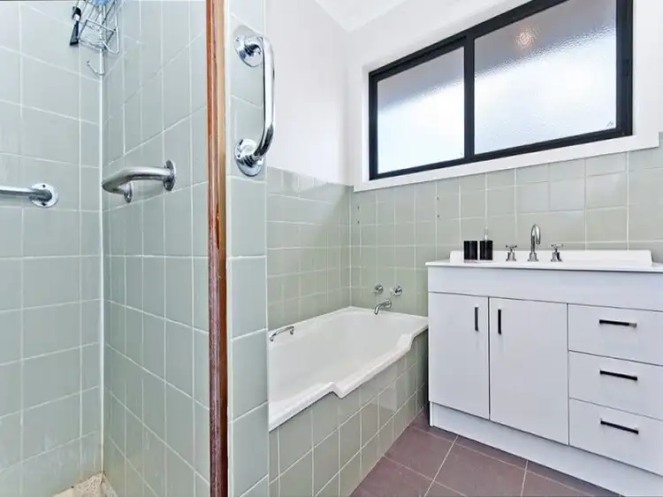 Fifth view of Homely house listing, 27 Flinders Street, Portland VIC 3305