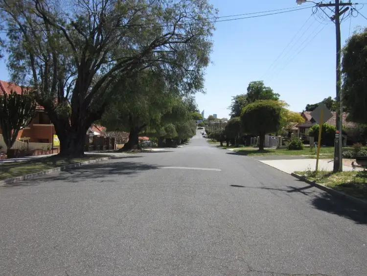 Fifth view of Homely house listing, 123 Lansdowne Rd, Kensington WA 6151