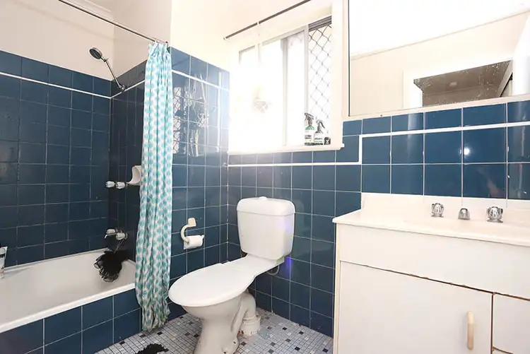 Sixth view of Homely unit listing, 1/1987 Gold Coast Hwy, Miami QLD 4220