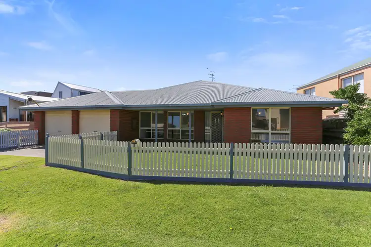 7 Anna Catherine Drive, Port Fairy VIC 3284
