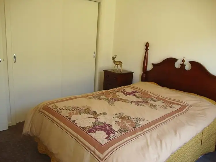 Sixth view of Homely house listing, 14 Carmichael Court, Sebastopol VIC 3356