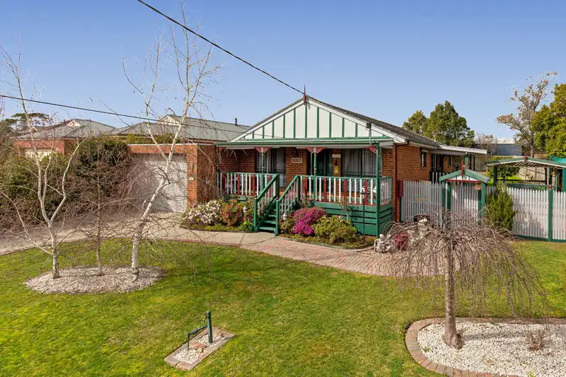 Main view of Homely house listing, 4 Emary Court, Yarra Glen VIC 3775