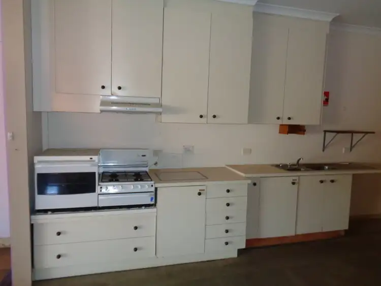 Fifth view of Homely studio listing, 69 Mackay Street, Rochester VIC 3561