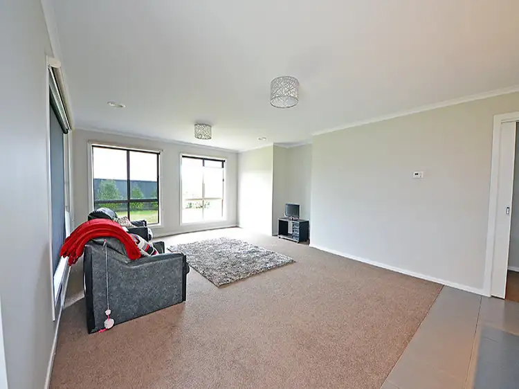 Fourth view of Homely house listing, 14 Madeira Close, Portland VIC 3305