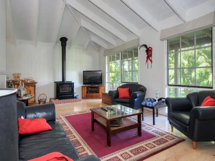 Sixth view of Homely house listing, 10 Ida Crescent, Romsey VIC 3434