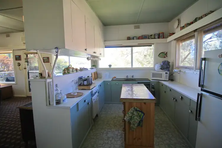 Seventh view of Homely house listing, 11 Dawn Crescent, Bonnie Doon VIC 3720