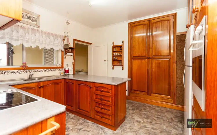 Fifth view of Homely house listing, 2 Johnstone Street, Thorpdale VIC 3835
