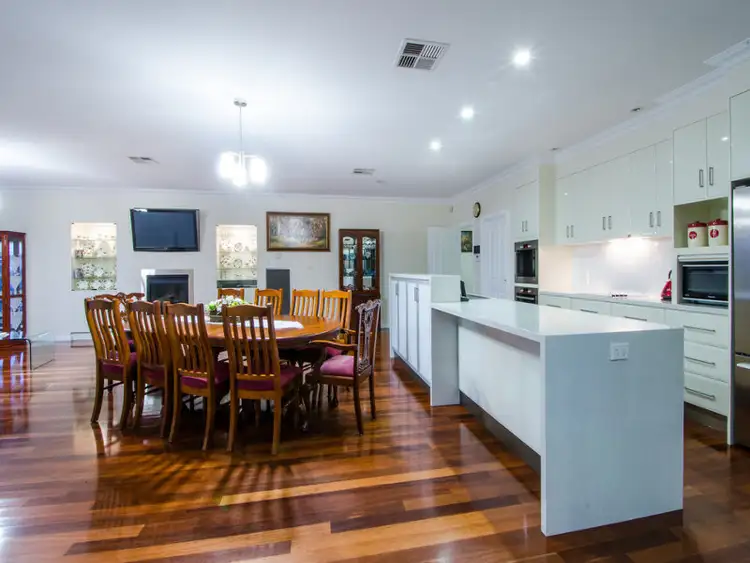 Third view of Homely house listing, 10 DAWN COURT, Mount Gambier SA 5290