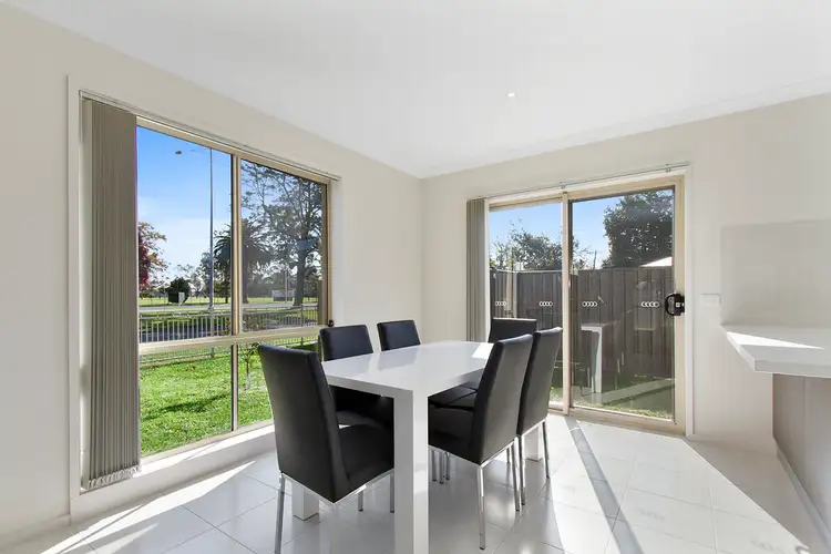 Fourth view of Homely unit listing, 1/400 York Street, Sale VIC 3850