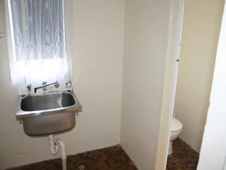 Fifth view of Homely house listing, 9 Ayers Street, Mount Gambier SA 5290