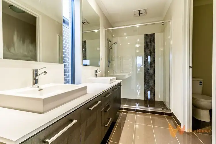 Sixth view of Homely house listing, 2 Camelot Parade, Clyde North VIC 3978