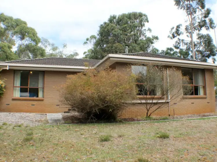 29 Robertsons Road, Bolwarra VIC 3305