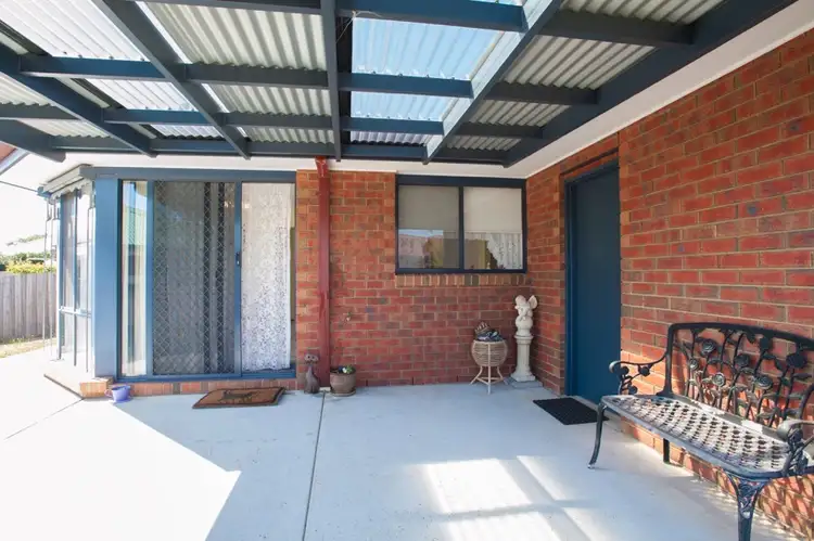 Fourth view of Homely townhouse listing, 10 Rees Close, Drouin VIC 3818