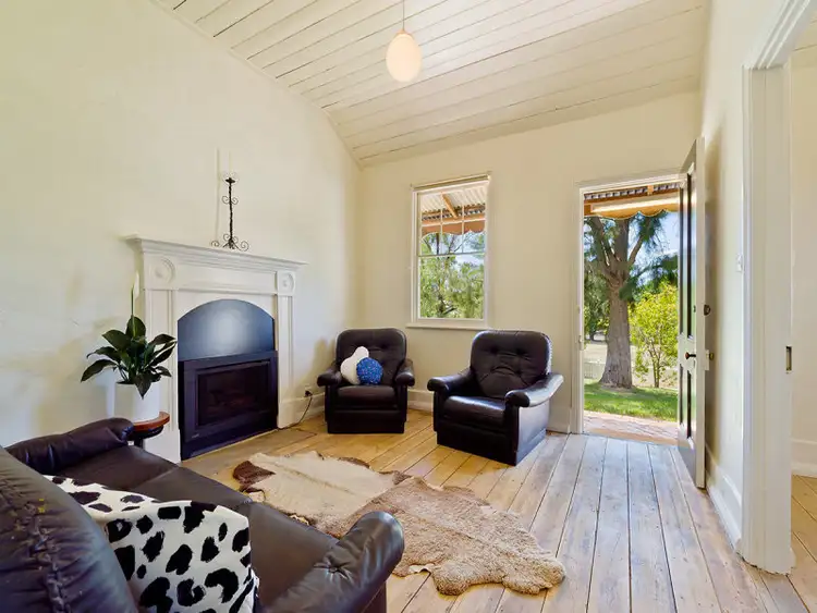 Third view of Homely house listing, 6 Scotts Avenue, Castlemaine VIC 3450