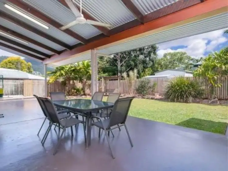 20 Tallow Wood Close, Redlynch QLD 4870