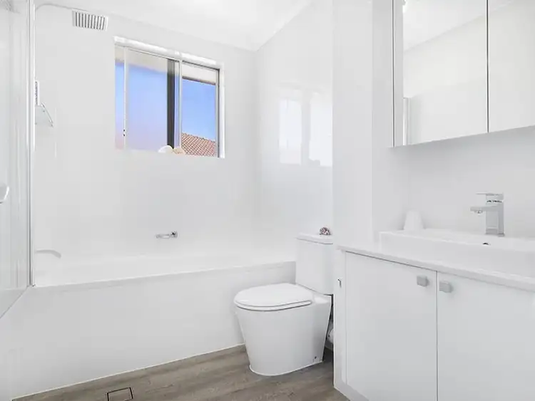Third view of Homely unit listing, 9/8 Ramsay Street, Collaroy NSW 2097