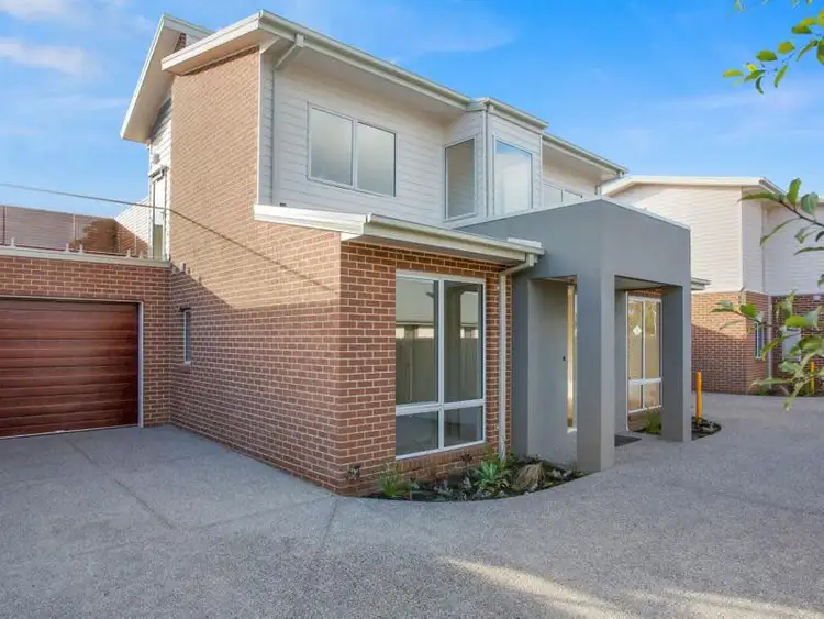 2/24 Broadway, Capel Sound VIC 3940