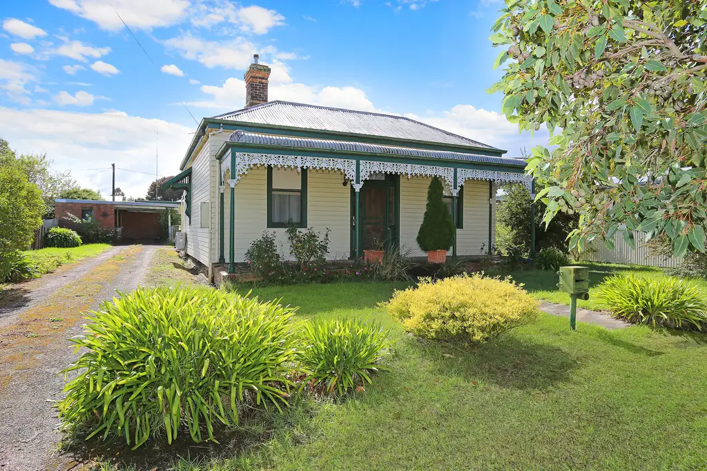Main view of Homely house listing, 9 Moore Street, Hamilton VIC 3300