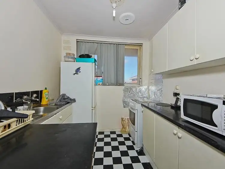 Second view of Homely apartment listing, 6/12 Forrest Street, Sunshine VIC 3020