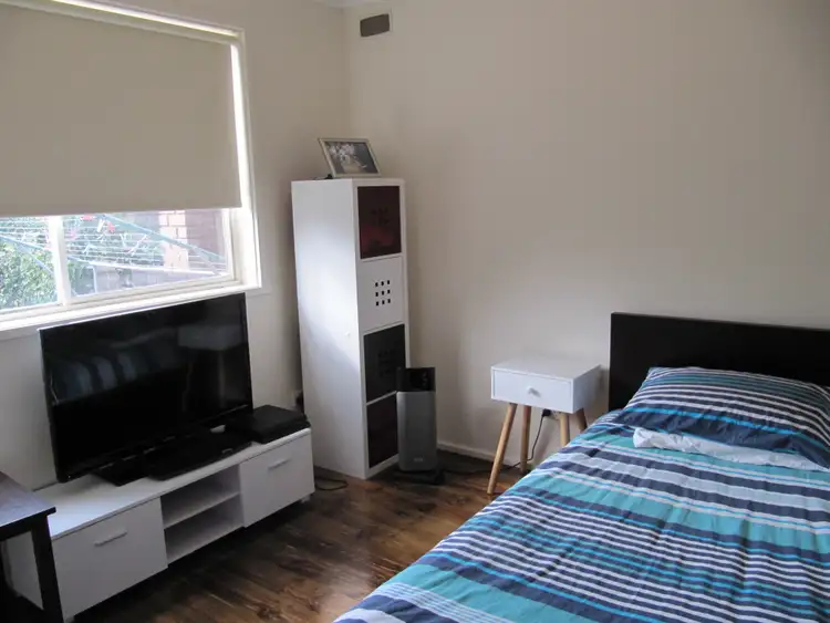 Sixth view of Homely unit listing, 2/25 Prince Street, Gisborne VIC 3437