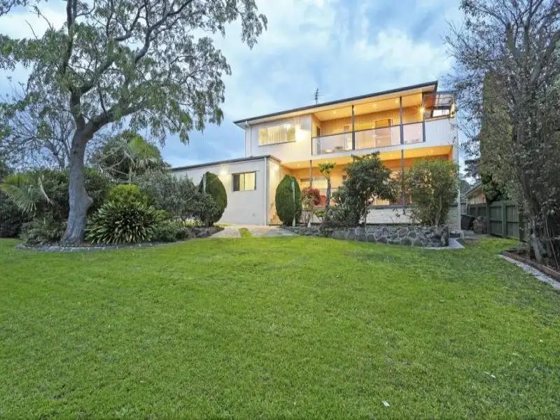 Main view of Homely house listing, 5 Eagleview Crescent, Bell Post Hill VIC 3215
