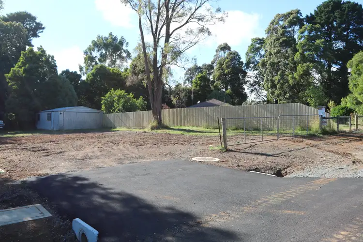 2 High Street, Trentham VIC 3458