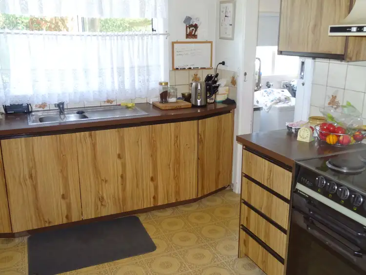Fifth view of Homely house listing, 31 Essex Street, Wendouree VIC 3355