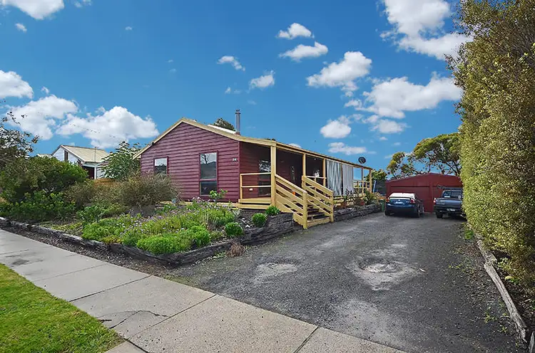 34 Camira Street, Portland VIC 3305