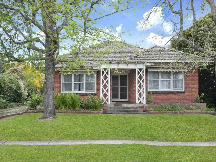 22 McMillan Street, Hamilton VIC 3300